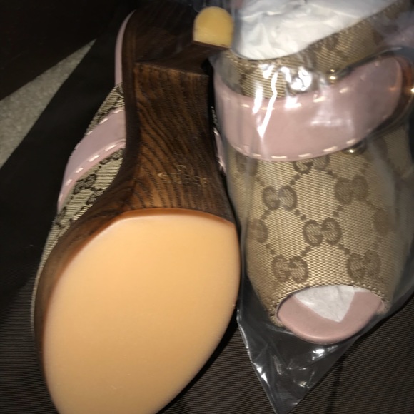NWT! Authentic Gucci Platform High Heel Clogs